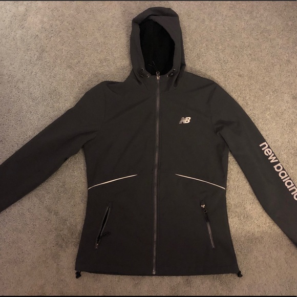 new balance soft shell hooded jacket